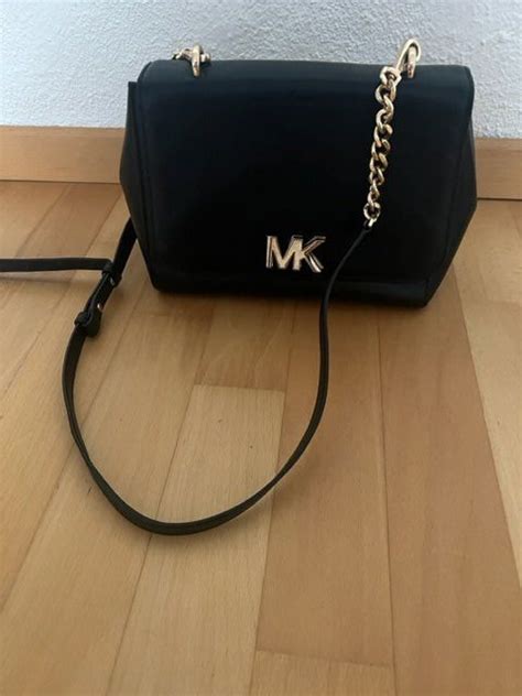 michael kors schwarz gold tasche|Michael Kors tasche angebot.